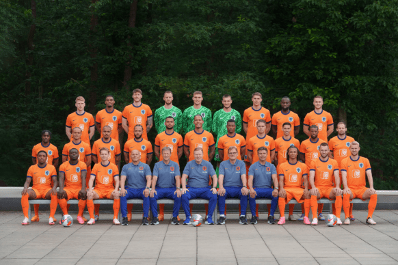 利云度夫斯,基讲述,年前加盟曼,PG电子官网,PG电子试玩,PG电子模拟器,PG电子平台,PG电子下载